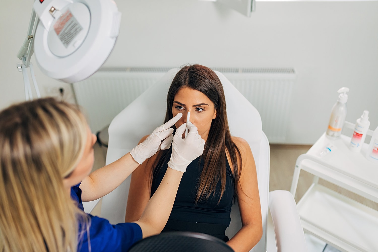 How to Tape Your Nose After Rhinoplasty
